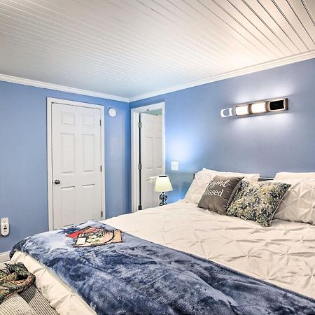 Updated Williamstown Apartment With Kitchen! 외부 사진